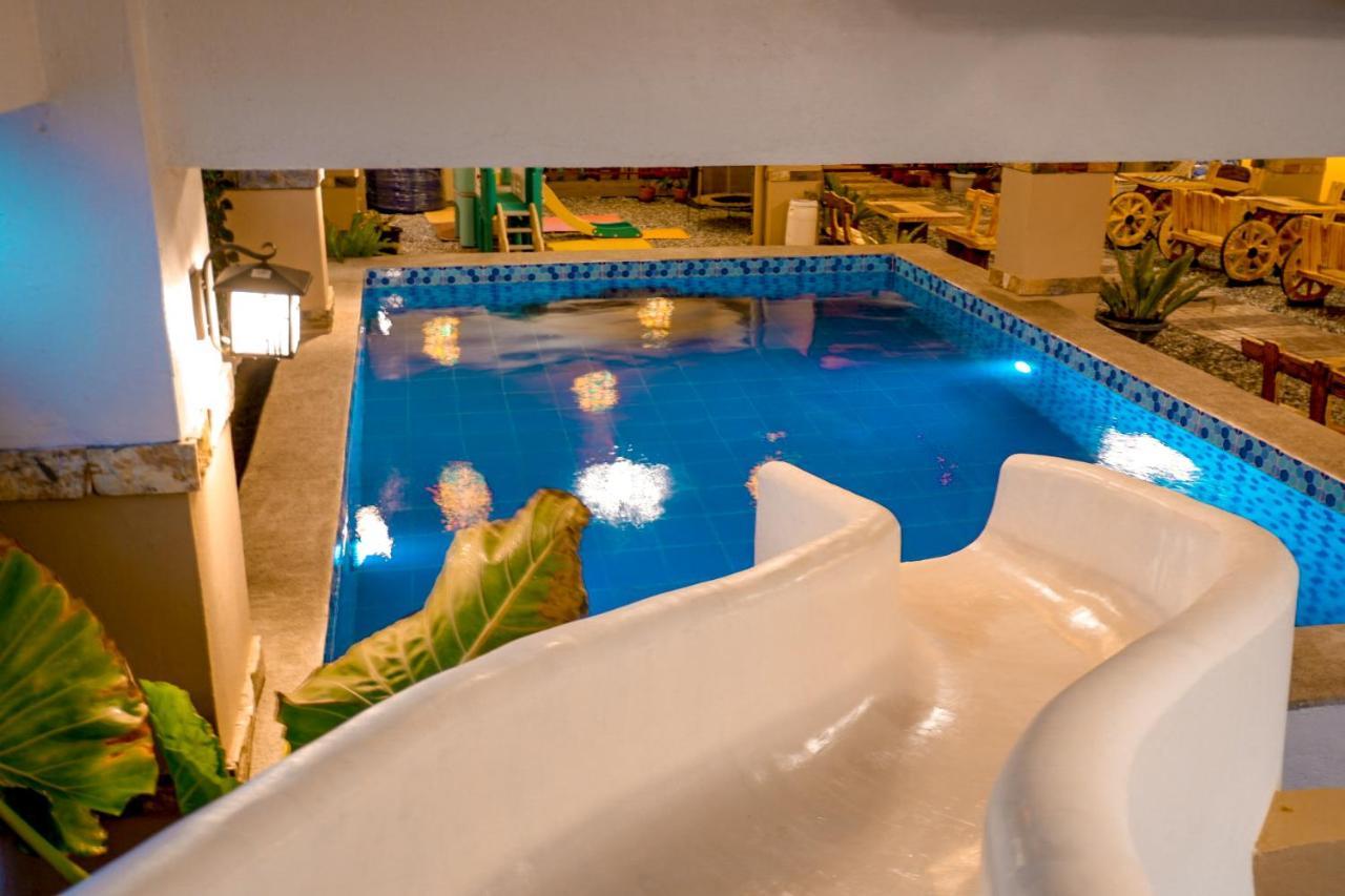Puffer Isle Resort Dingalan Exterior foto